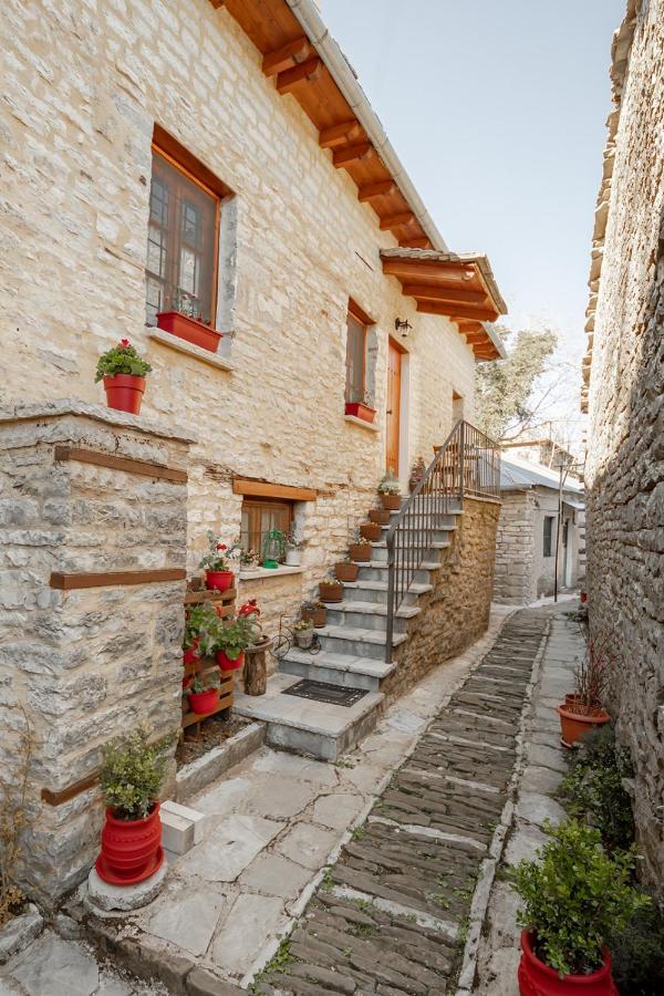 Archontiko Rapti Stone Traditional House Monodendri Eksteriør bilde